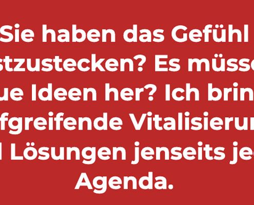 Stecken Sie fest? Weiß auf Rot über Coaching-Benefit. Text.